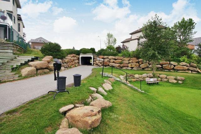 Douglasdale Golf Course — photo 2