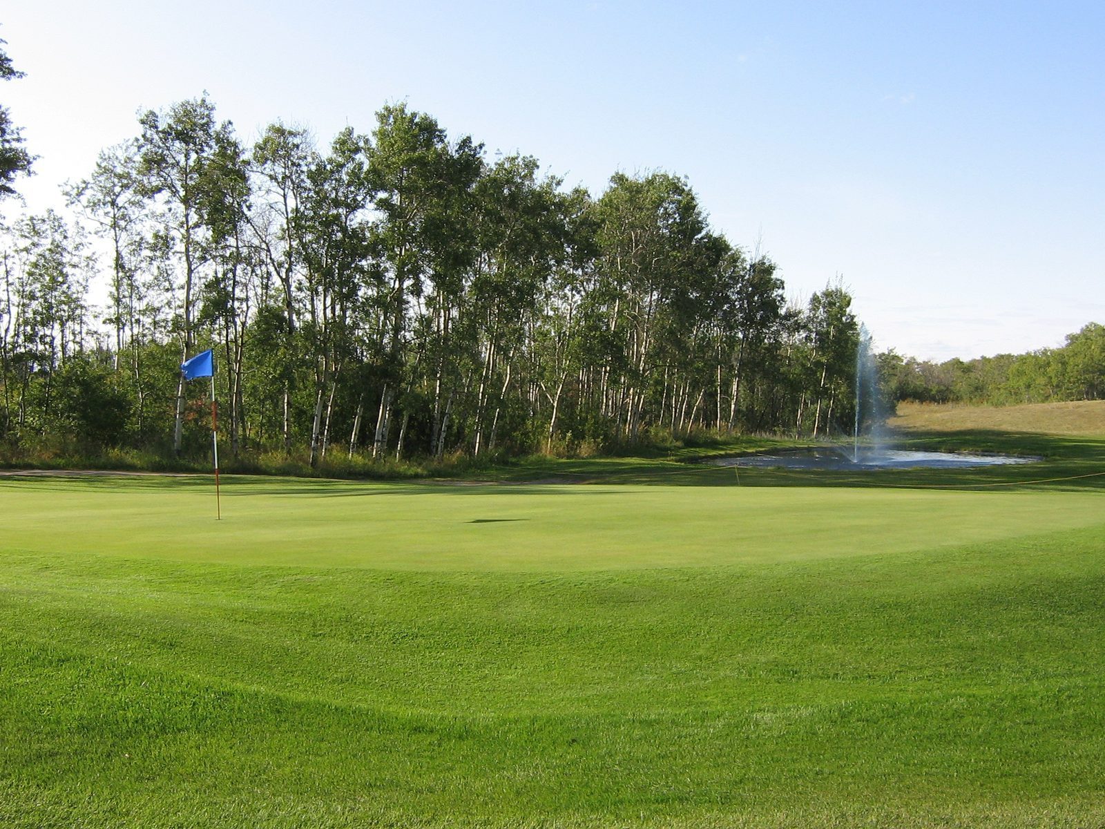 Hughenden Golf Course — photo 2