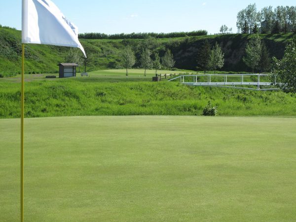Three Hills Golf Club — photo 3