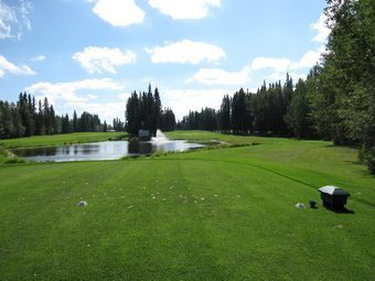 Skeleton Lake Golf & Country